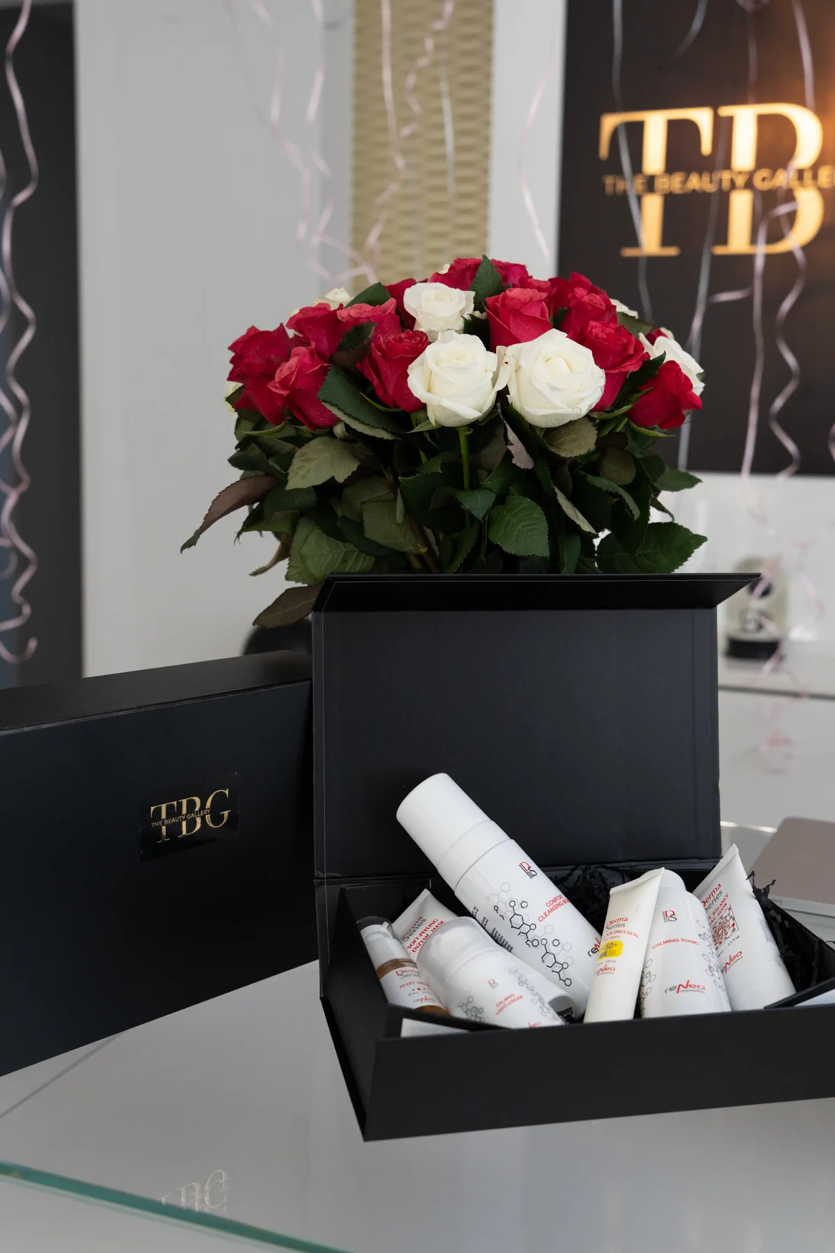 Luxury Box DermaSeries für normale Haut