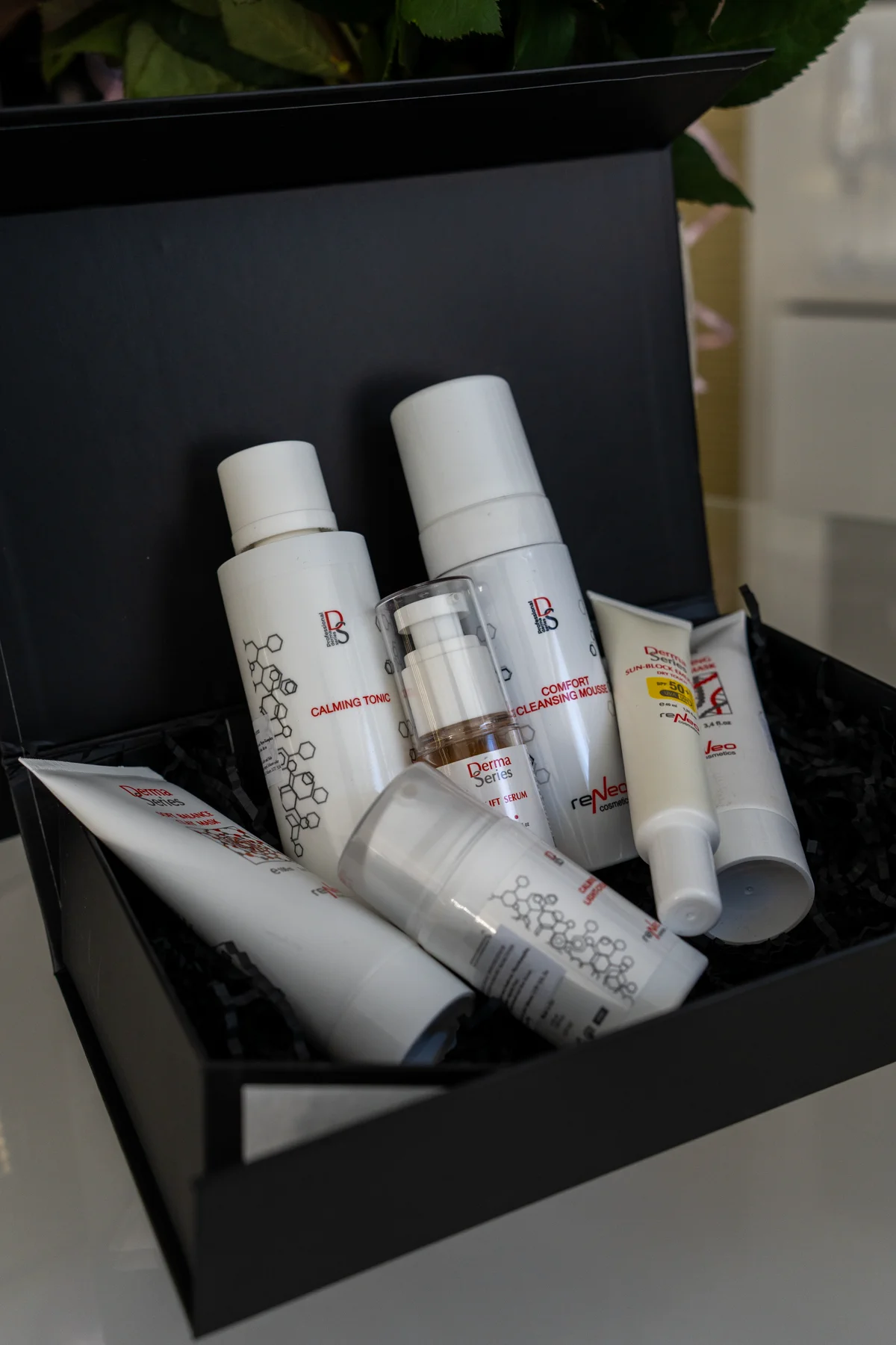Luxury Box DermaSeries für Haut mit Pigmentflecken